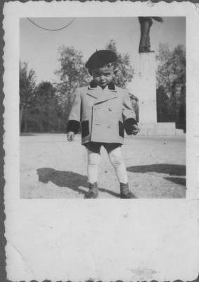 [Vladimir Herzog de sobretudo]