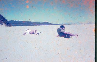 [Vladimir Herzog, Ivo e Clarice na praia]
