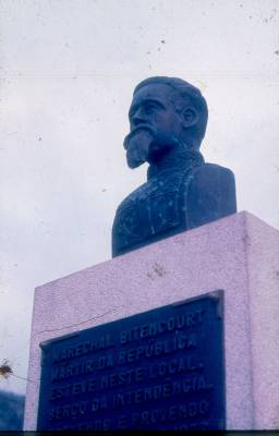 [Busto do Marechal Bittencout]