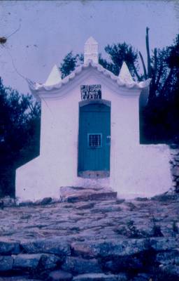 [Capela do caminho para o Santuário de Santa Cruz]